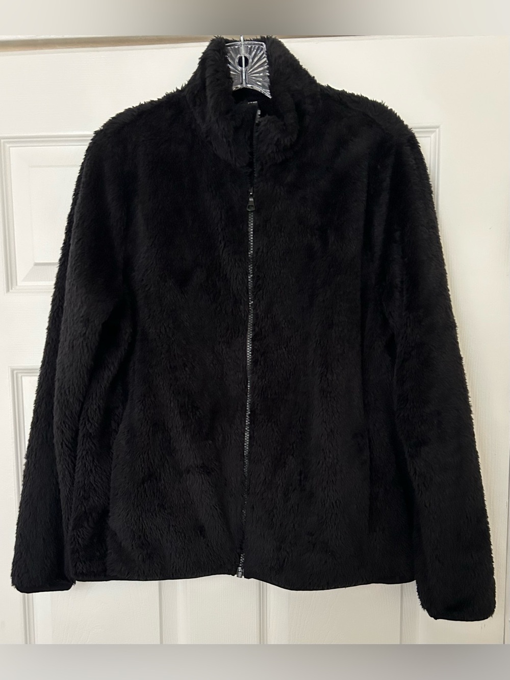 Uniqlo Black Fluffy Yarn Fleece Full-Zip Jacket Size L
